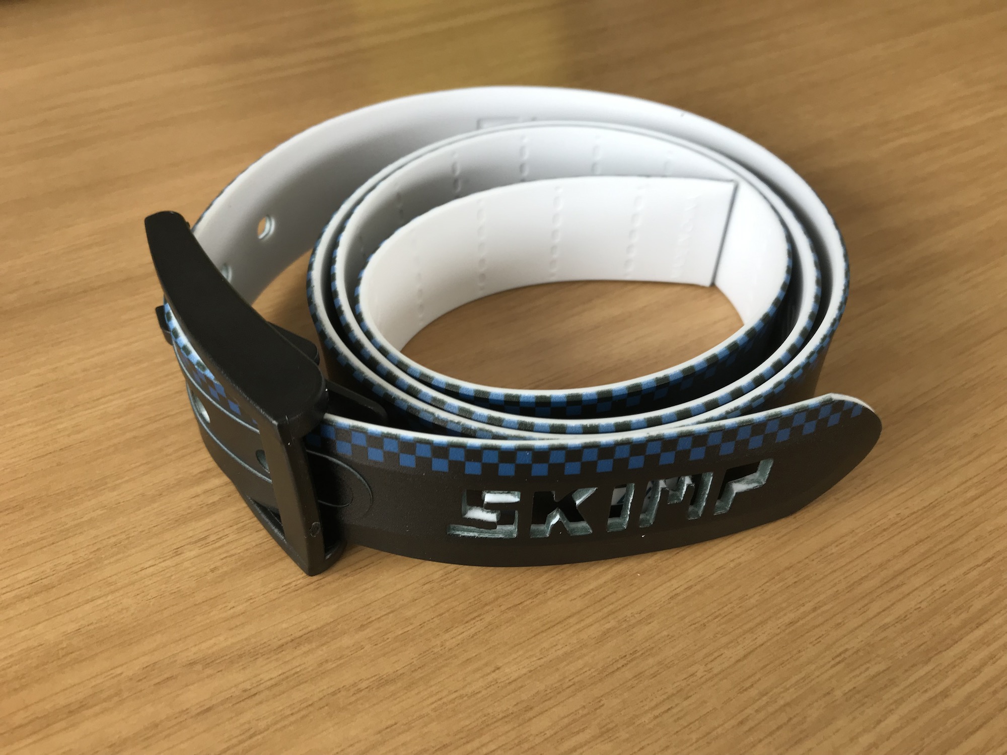 Ceinture pisteur Ménuires noire bleue
